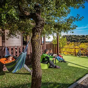 https://camping-serra-de-prades.catalonia-hotels.com