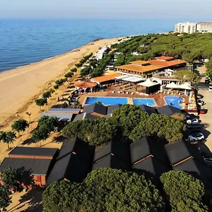 https://camping-bon-repos.catalonia-hotels.com